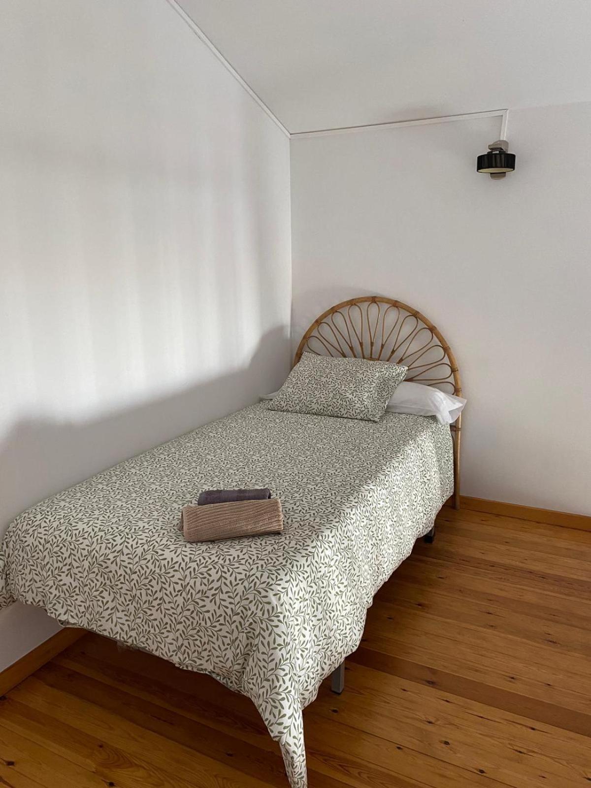 Hostal Espai Mediterrani La Pobla de Vallbona Bagian luar foto